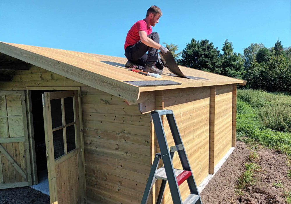 installation-shingles-sur-plancher-de-toit