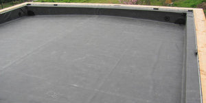 Couverture de toit en EPDM pour abri de jardin